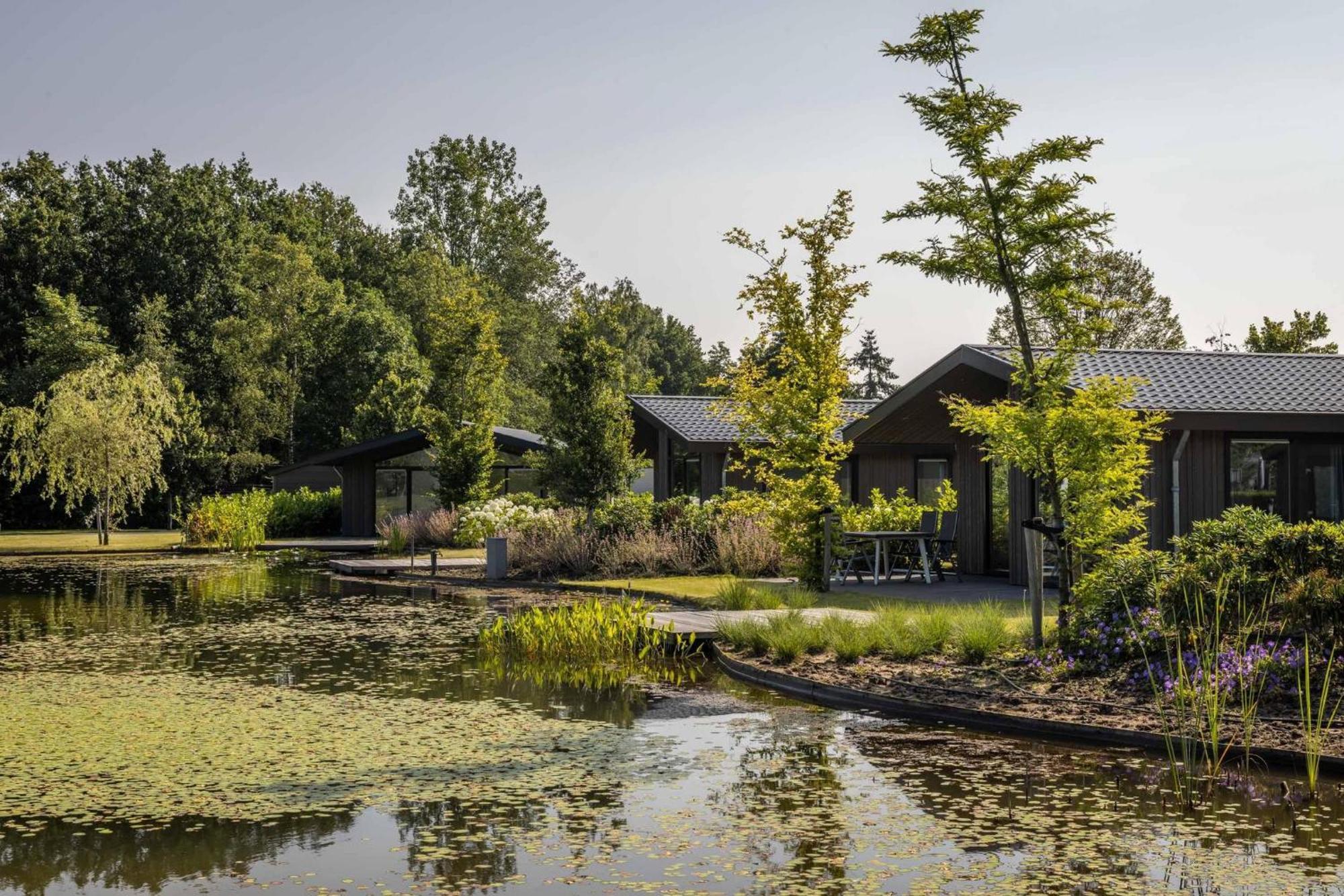 Vakantiepark Molenvelden เวลด์โฮเวน ภายนอก รูปภาพ